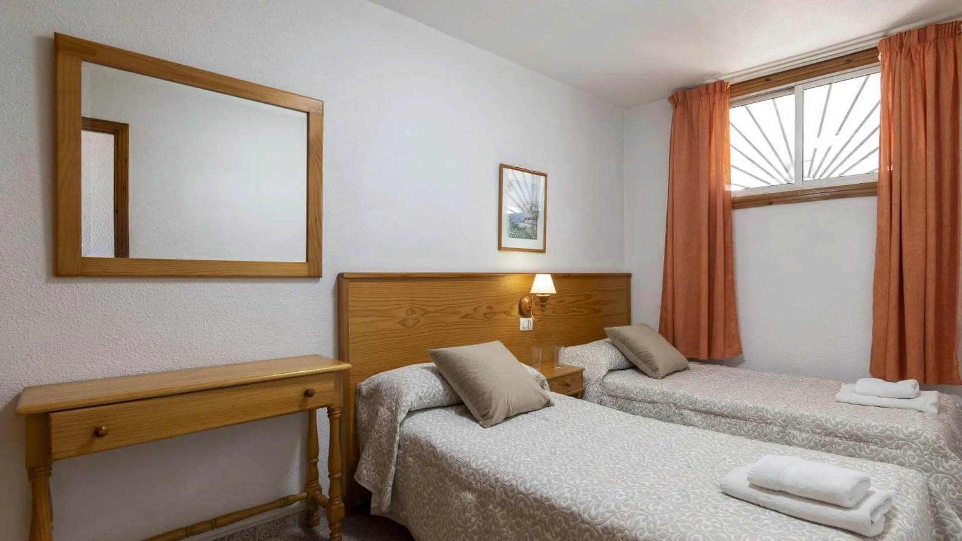 Apartment Las Floritas 4 Arona